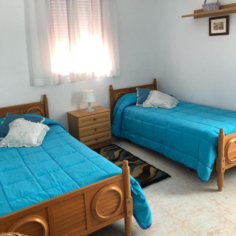 Alquiler Rural Cutar, Casa Robles Villa Exterior foto